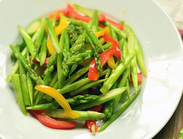 原汁原味的美味:清炒芦笋