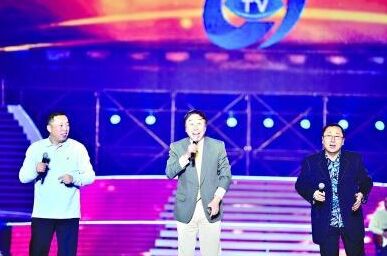 语言类节目要六审 央视春晚遇最严考核